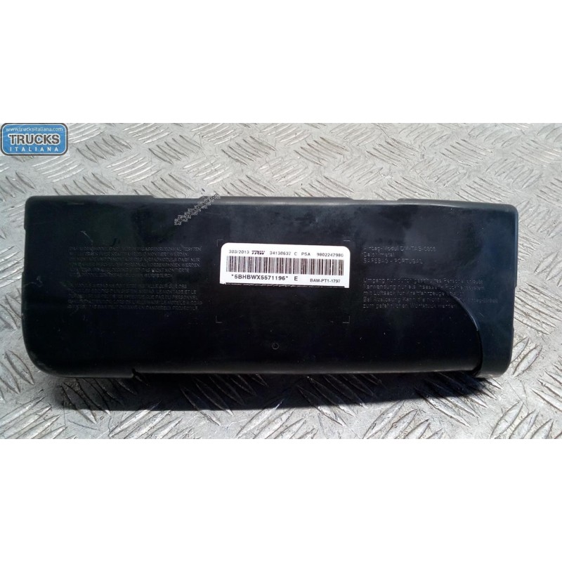 PEUGEOT AIR BAG LATERALE DESTRO PEUGEOT 208 2012>2015 usato