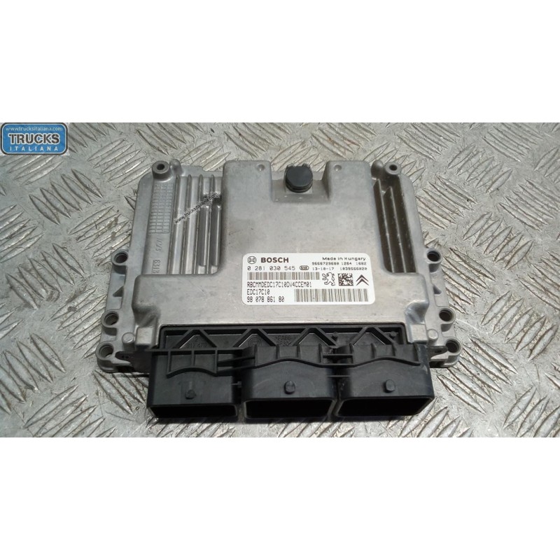 PEUGEOT CENTRALINA MOTORE PEUGEOT 208 2012>2015 usato