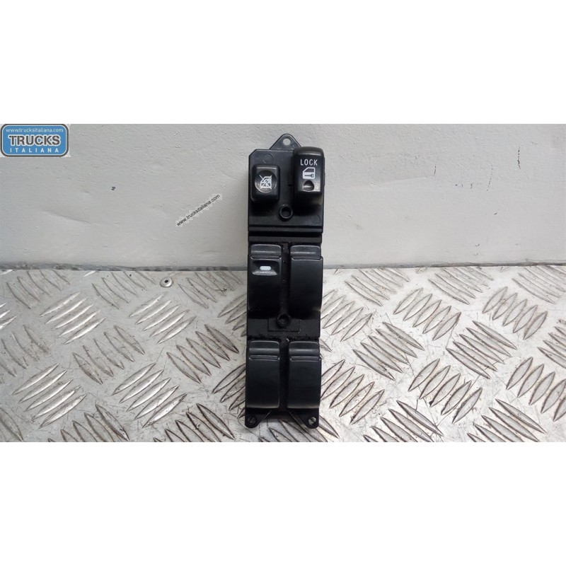 MITSUBISHI INTERRUTTORI E PULSANTI ALZAVETRI MITSUBISHI Asx 2010>2013 usato