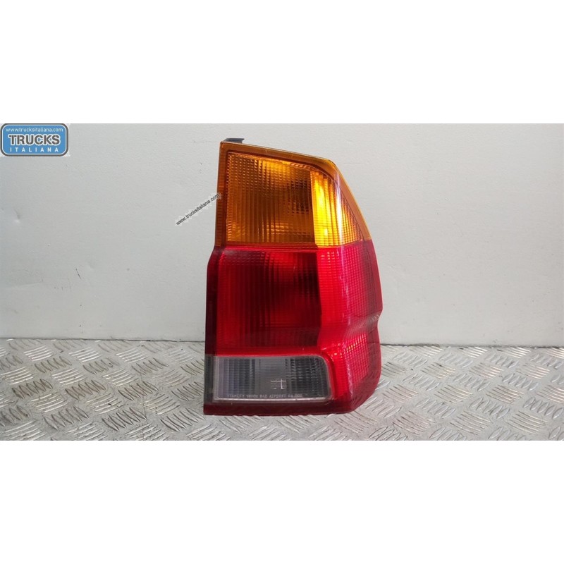 MITSUBISHI FARO POSTERIORE ESTERNO DESTRO MITSUBISHI Pajero Sport 1997>1999 usato