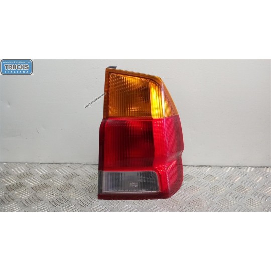 FARO POSTERIORE ESTERNO DESTRO MITSUBISHI Pajero Sport 1997>1999 usato