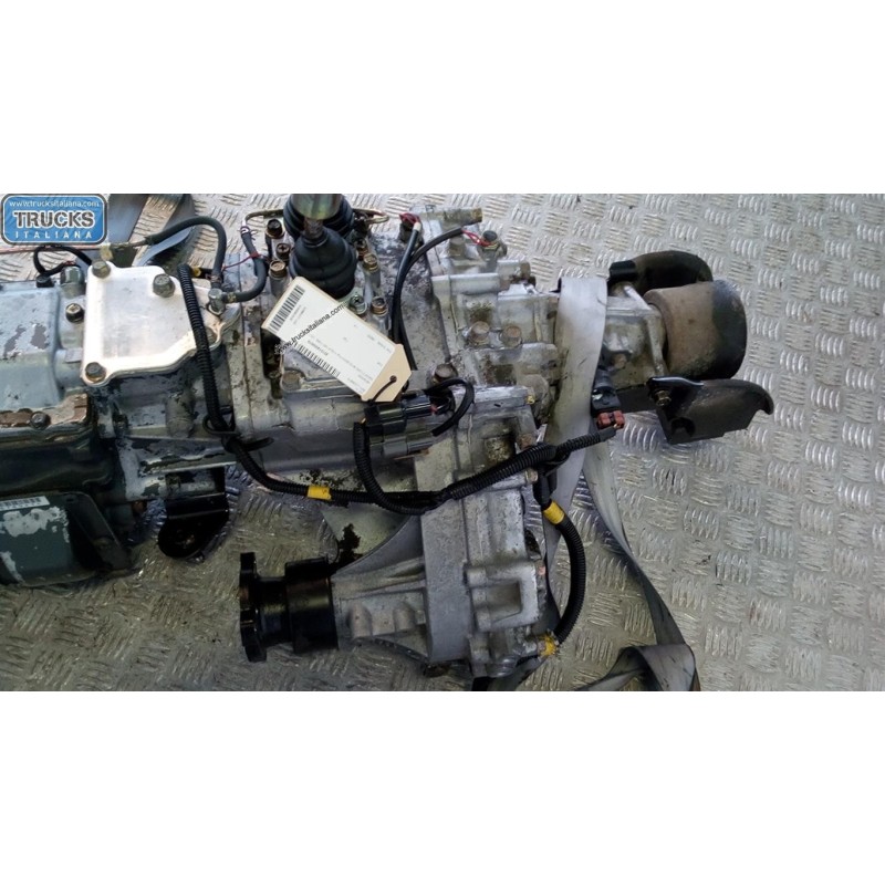 MITSUBISHI DISTRIBUTOR MITSUBISHI Pajero Sport 1997>1999 used