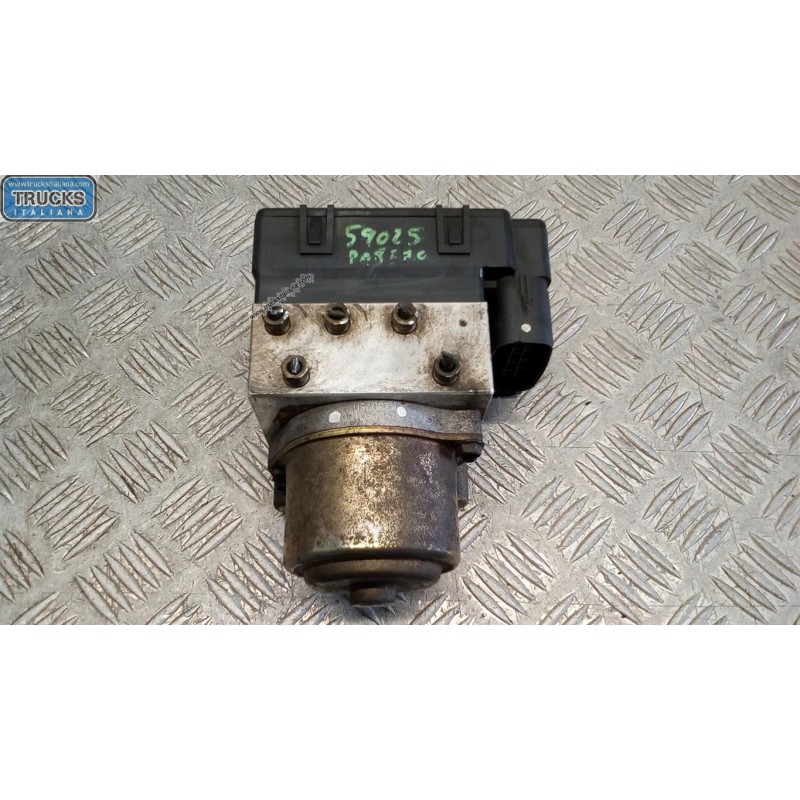 MITSUBISHI GRUPPO ABS MITSUBISHI Pajero Sport 1997>1999 usato