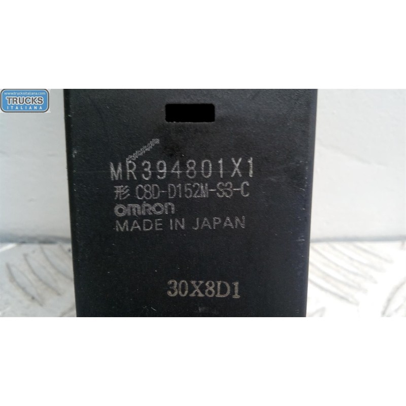 MITSUBISHI INTERRUTTORI E PULSANTI ALZAVETRI MITSUBISHI Pajero Sport 1997>1999 usato