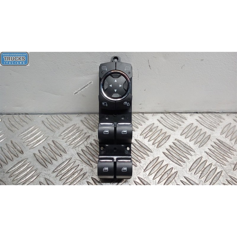 FORD INTERRUTTORI E PULSANTI ALZAVETRI FORD S-Max 2016> usato