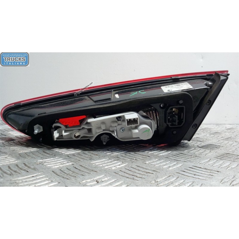 ALFA ROMEO FARO POST INTERNO LED SINISTRO ALFA ROMEO Giulietta 2010>2016 usato