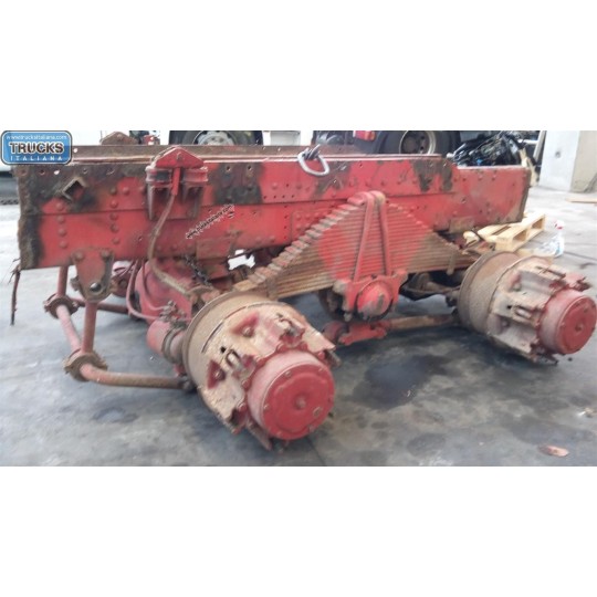 ASSALE POSTERIORE IVECO 330-35 usato
