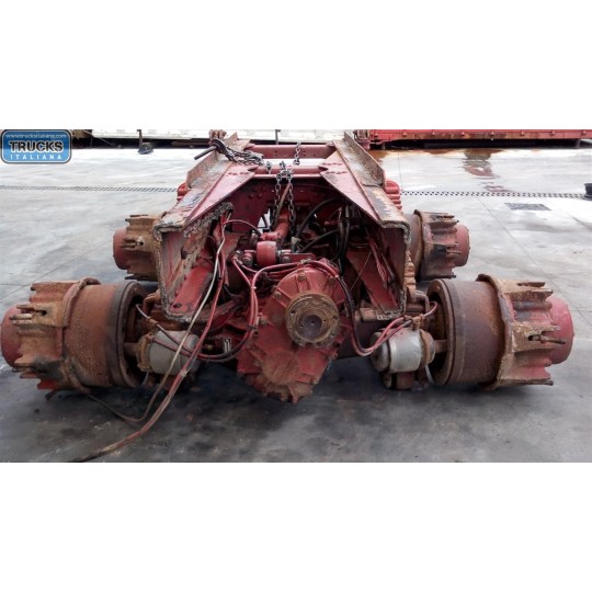 ASSALE POSTERIORE IVECO 330-35 usato