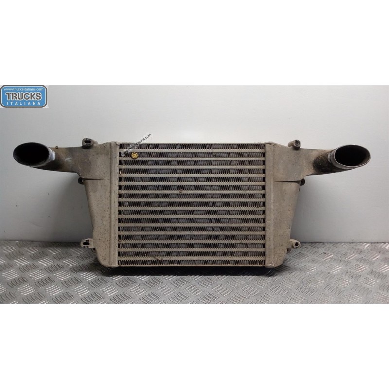 NISSAN truck RADIATORE INTERCOOLERS NISSAN truck Cabstar 1999>2005 usato