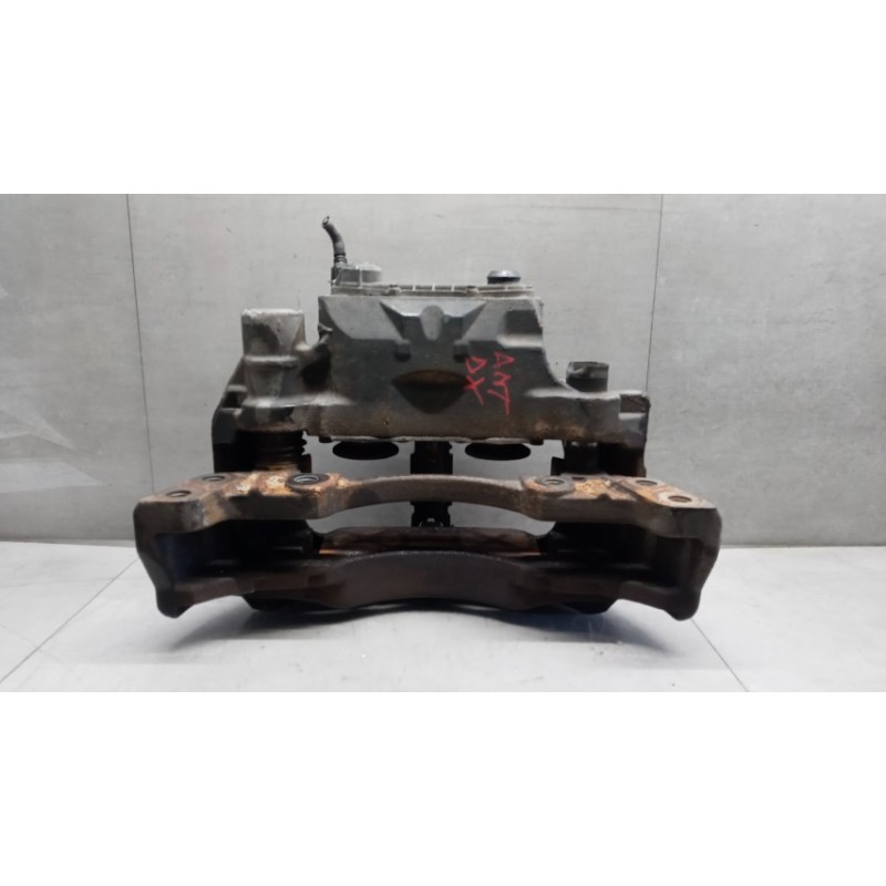 MAN PINZA ANTERIORE DESTRA MAN TG-A 2000>2007 usato