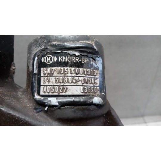 PINZA ANTERIORE DESTRA MAN TG-A 2000>2007 usato