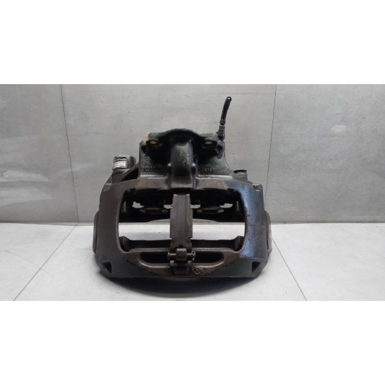 PINZA ANTERIORE SINISTRA MAN TG-A 2000>2007 usato