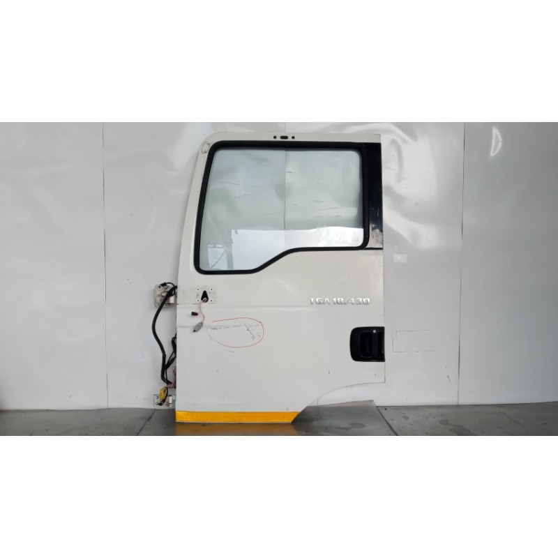 MAN LEFT FRONT DOOR MAN TG-A 2000>2007 used