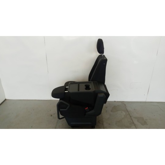 FRONT SEATS MAN TGE used