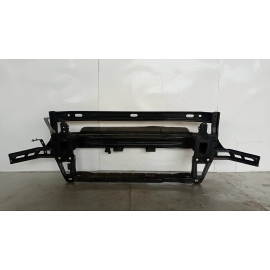 TRAVERSA ANTERIORE PARAURTO MAN TGE usato