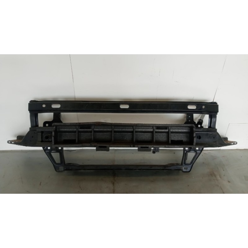 MAN TRAVERSA ANTERIORE PARAURTO MAN TGE usato