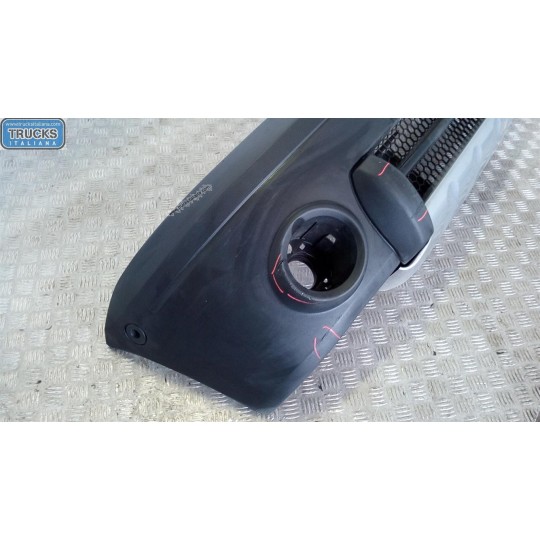 PARAURTI ANTERIORE RENAULT Kangoo 1997>2003 usato