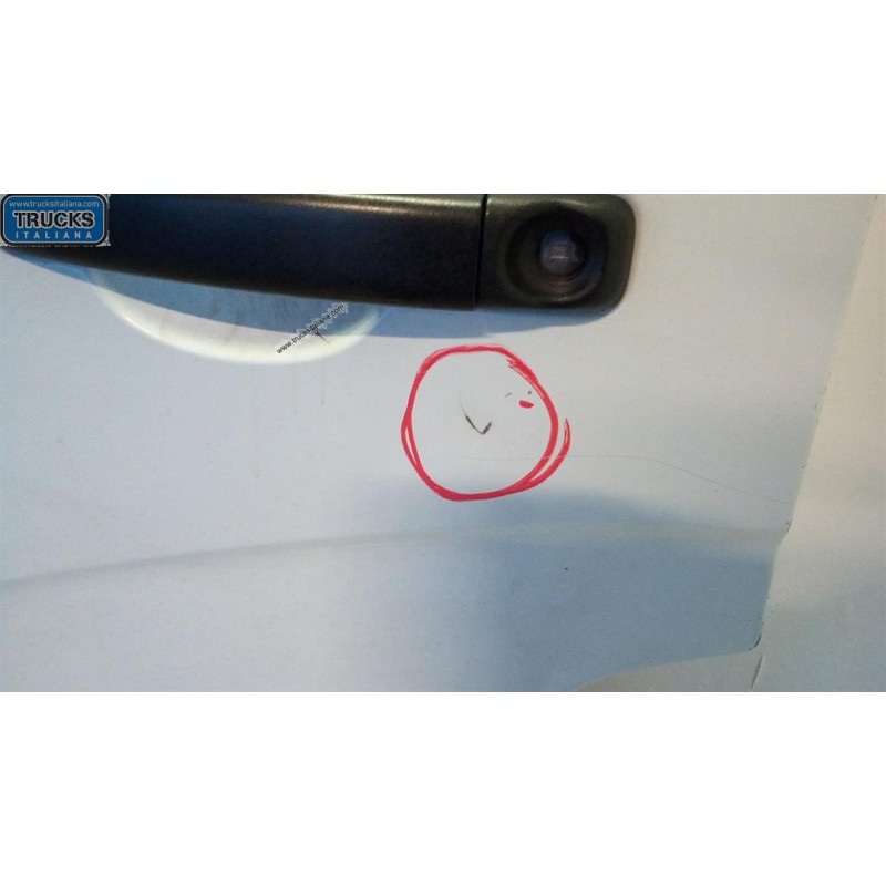 RENAULT van PORTA ANTERIORE SINISTRA RENAULT van Master 2010>2014 usato