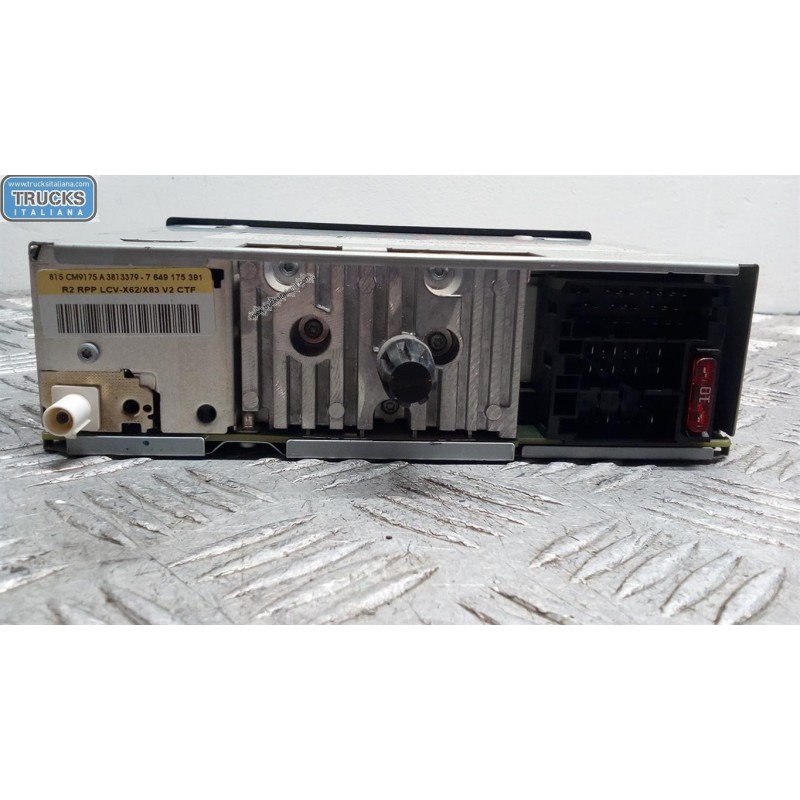 RENAULT van AUTORADIO RENAULT van Master 2010>2014 usato