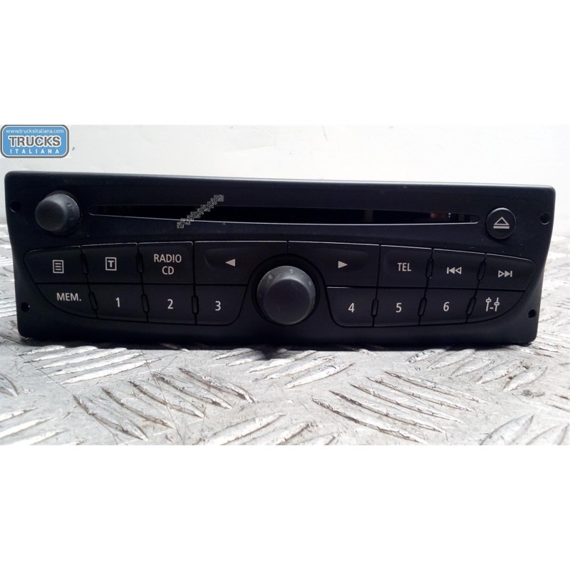 RENAULT van AUTORADIO RENAULT van Master 2010>2014 usato
