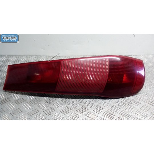 FARO POSTERIORE ESTERNO SINISTRO FIAT Punto 1993>1999 usato