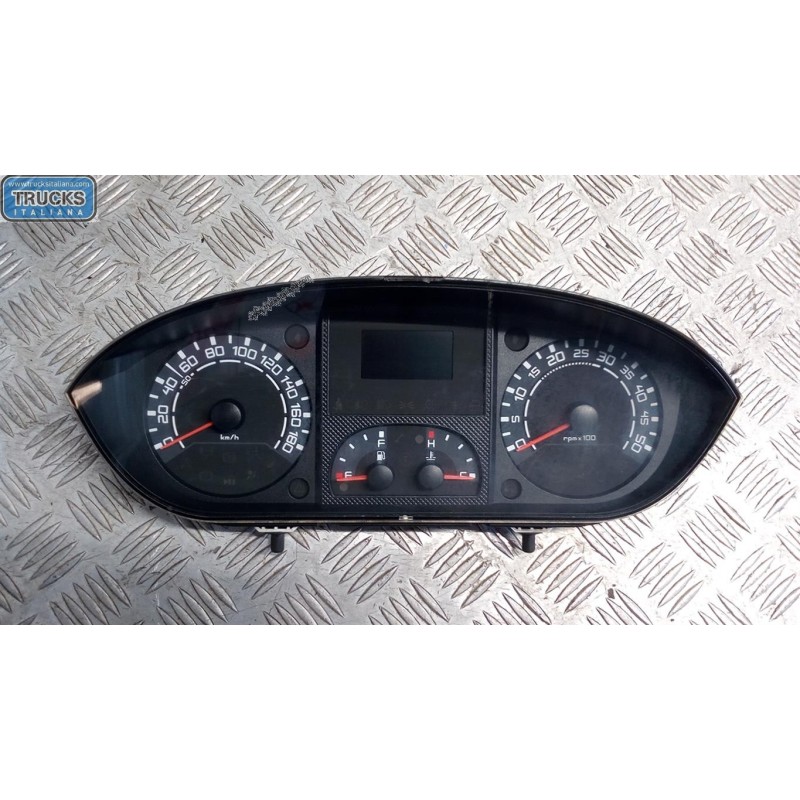 IVECO QUADRO STRUMENTI IVECO Daily 2006>2009 usato