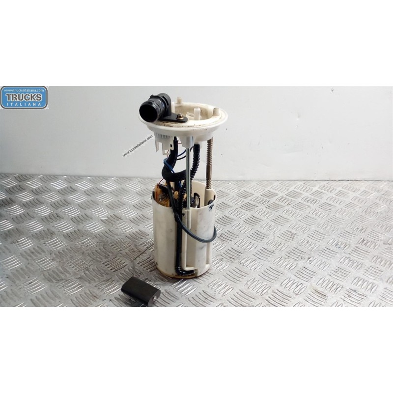 IVECO POMPA SERBATOIO IVECO Daily 2006>2009 usato