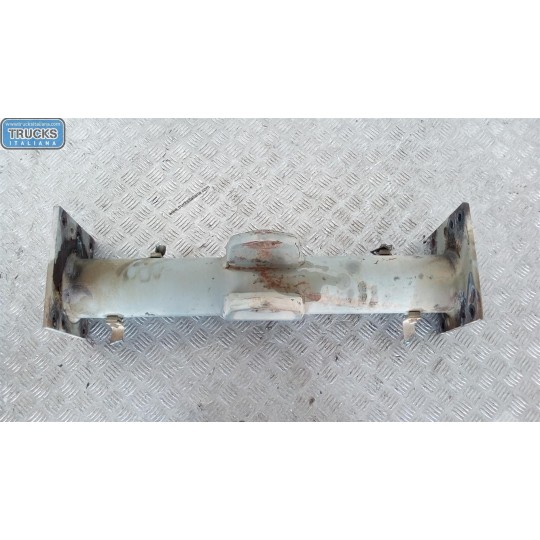 TRAVERSA ANTERIORE ASTRA truck HD8 usato