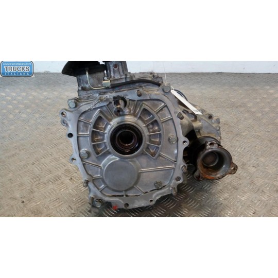 DISTRIBUTOR MITSUBISHI L200 2010>2015 used