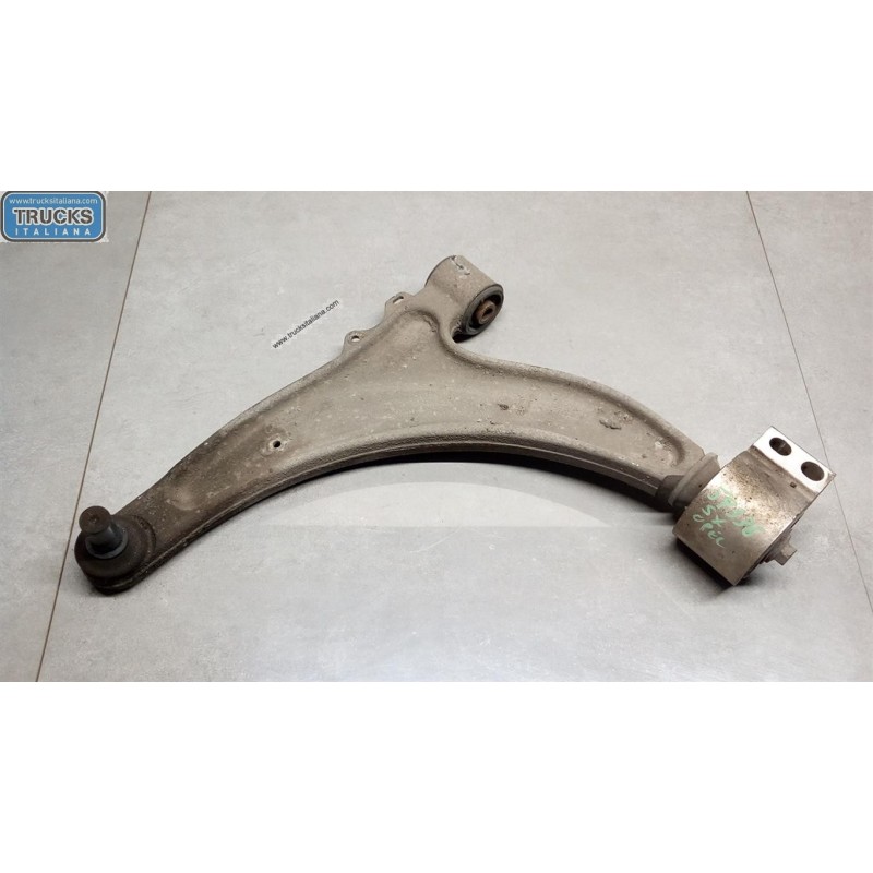 OPEL BRACCIO OSCILLANTE ANTERIORE INFERIORE SINISTRO OPEL Insignia 2009>2012 usato