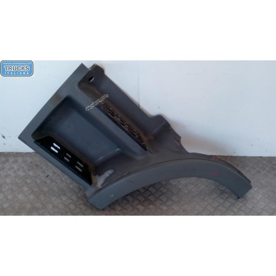 PARAFANGO ANTERIORE SINISTRO MERCEDES-BENZ truck Actros euro 5 2008>2013 usato