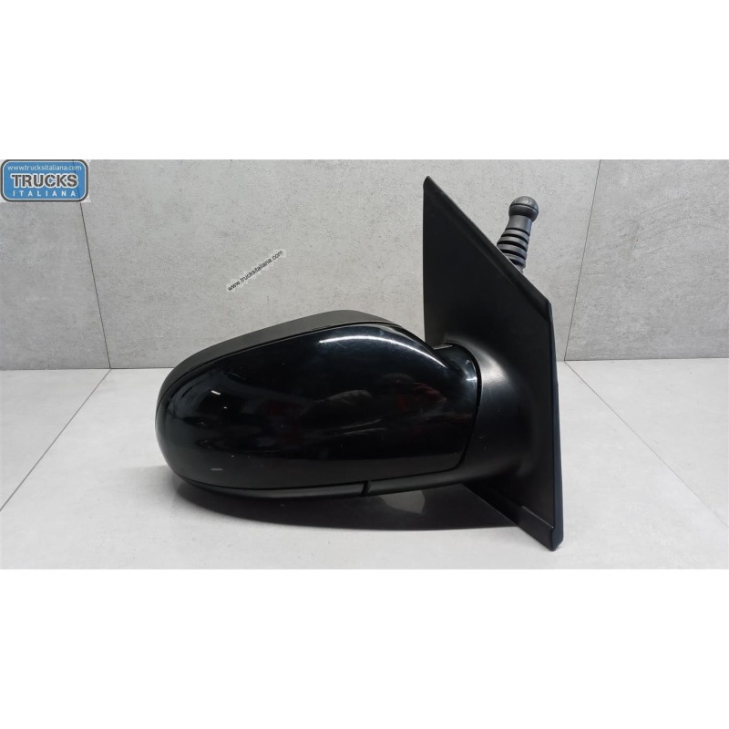VOLKSWAGEN RETROVISORE DESTRO VOLKSWAGEN Fox 2005>2011 usato
