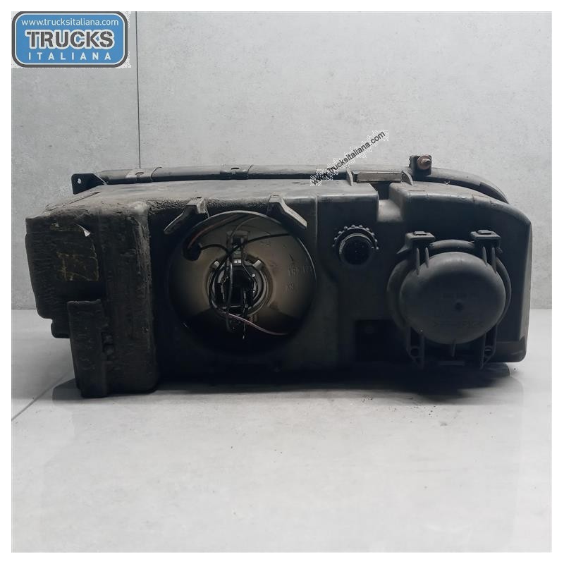 MERCEDES-BENZ truck FARO ANTERIORE SINISTRO MERCEDES-BENZ truck Atego 970 usato