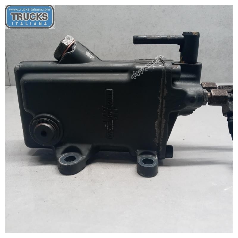 MERCEDES-BENZ truck POMPA IDR ALZACABINA MERCEDES-BENZ truck Atego 970 usato