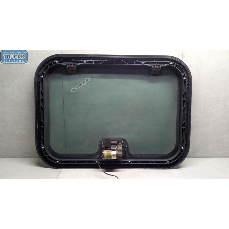 MERCEDES-BENZ truck TETTO APRIBILE MERCEDES-BENZ truck Atego 970 usato