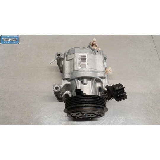 COMPRESSORE ARIA CONDIZIONATA FIAT Panda 2012> usato