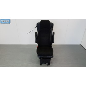 FRONT SEATS MERCEDES-BENZ...