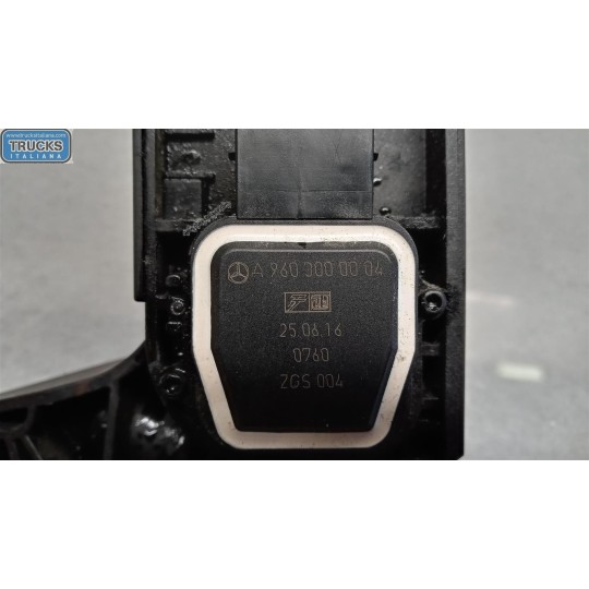 PEDALE ACCELERAZIONE ELETTRONICO MERCEDES-BENZ truck Actros euro 6 2014>2021 usato
