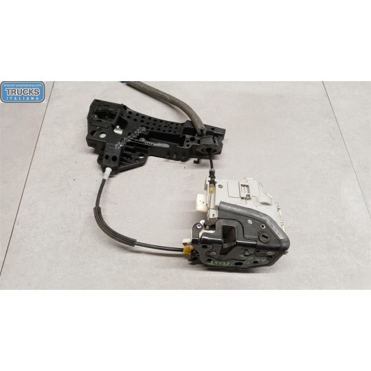 LATCH LOCK AUDI A1 2010> used