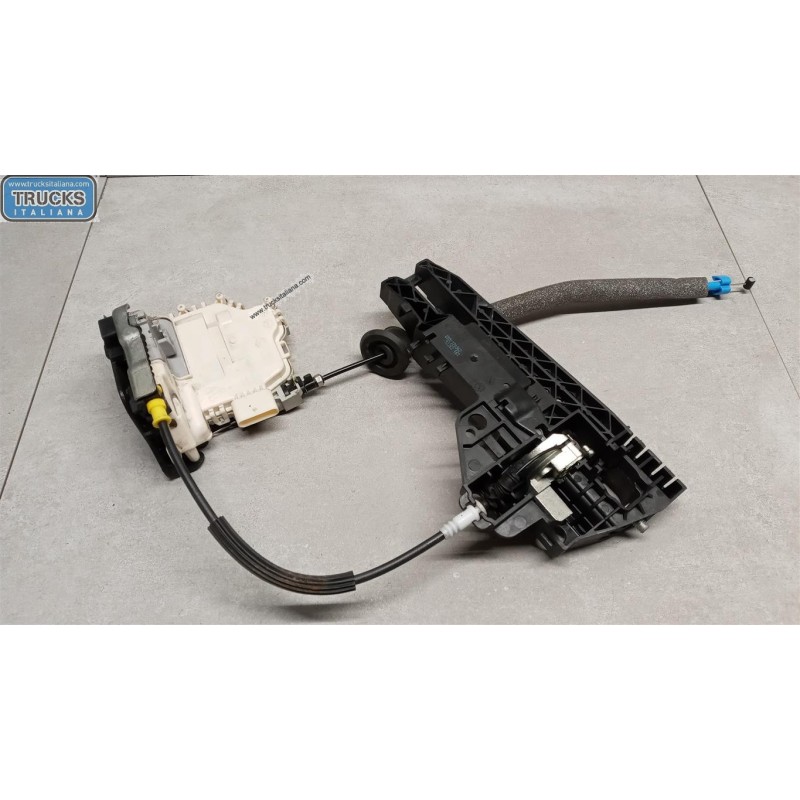 AUDI LATCH LOCK AUDI A1 2010> used