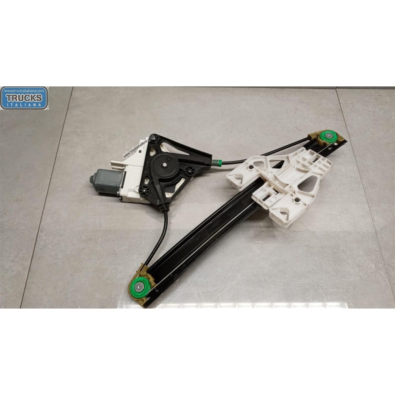 AUDI BACK RIGHT POWERED WINDOWS AUDI A1 2010> used