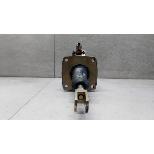 PUMP CLUTCH DAF AE used