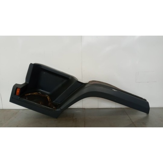 LEFT FRONT MUDGUARD  DAF AE used