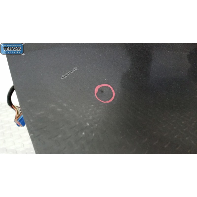 LANCIA LEFT FRONT DOOR LANCIA Delta 2008>2012 used