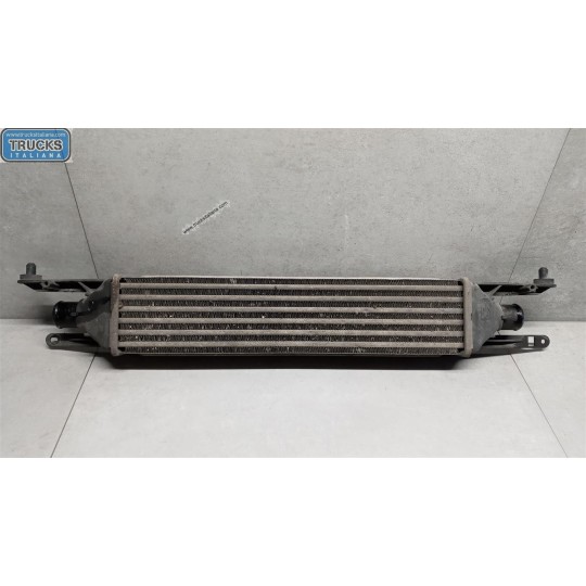 RADIATORE INTERCOOLERS FIAT F.Grande Punto 2005>2012 usato