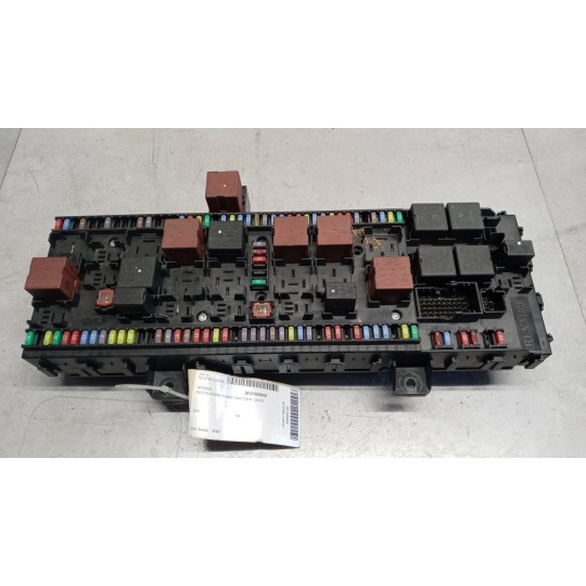 FUSE BOX RENAULT truck T 2014> used