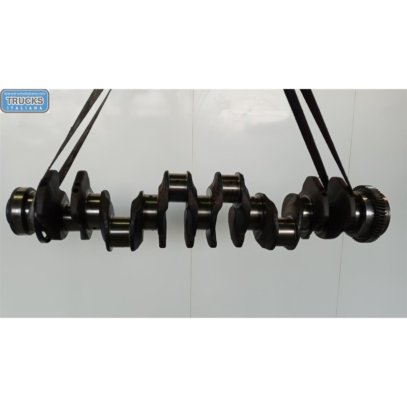 RENAULT truck ALBERO MOTORE RENAULT truck T 2014> usato