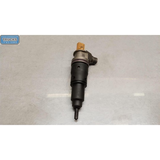 INJECTORS  RENAULT truck T 2014> used