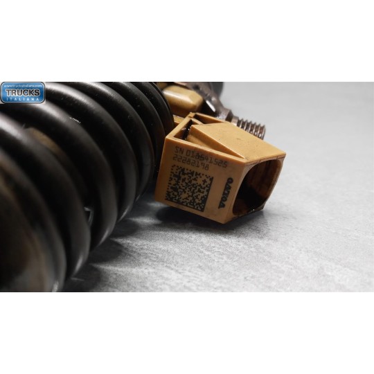 INJECTORS  RENAULT truck T 2014> used