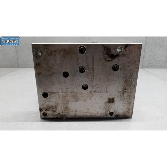 ADBLUE PUMP RENAULT truck T 2014> used